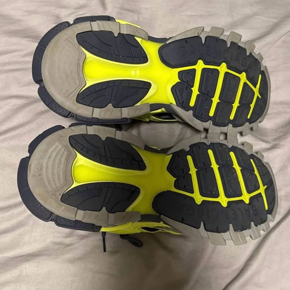 Balenciaga Men’s Track 2 Open Sneakers - Picture 6 of 7